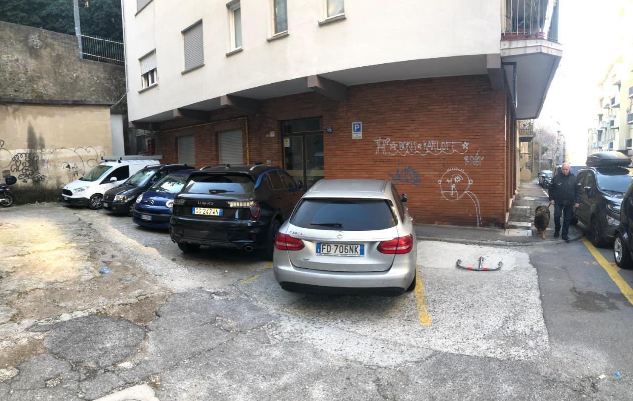 Apt By Trieste University Luaran gambar